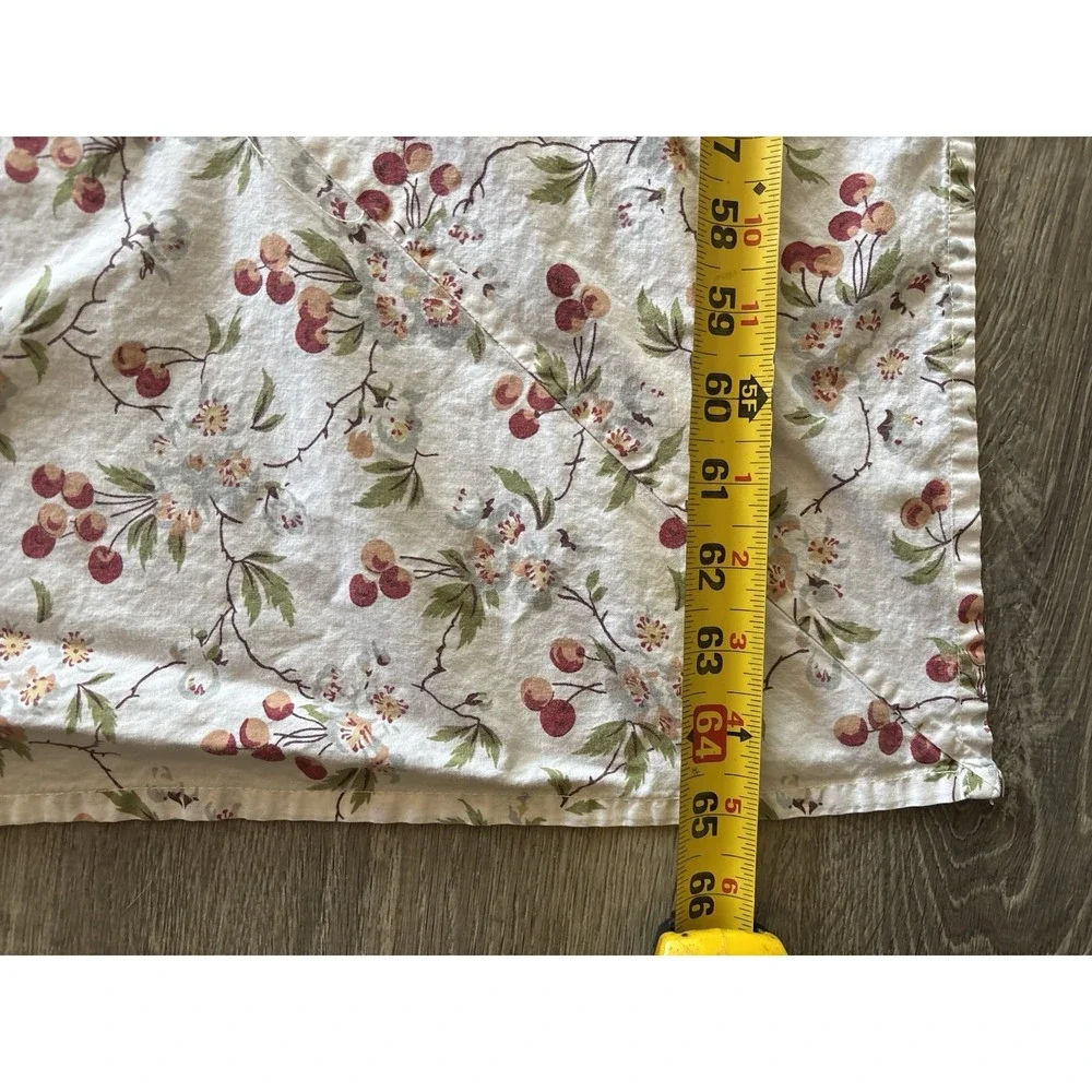 Williams Sonoma Cherry Blossom Tablecloth 65 x 100